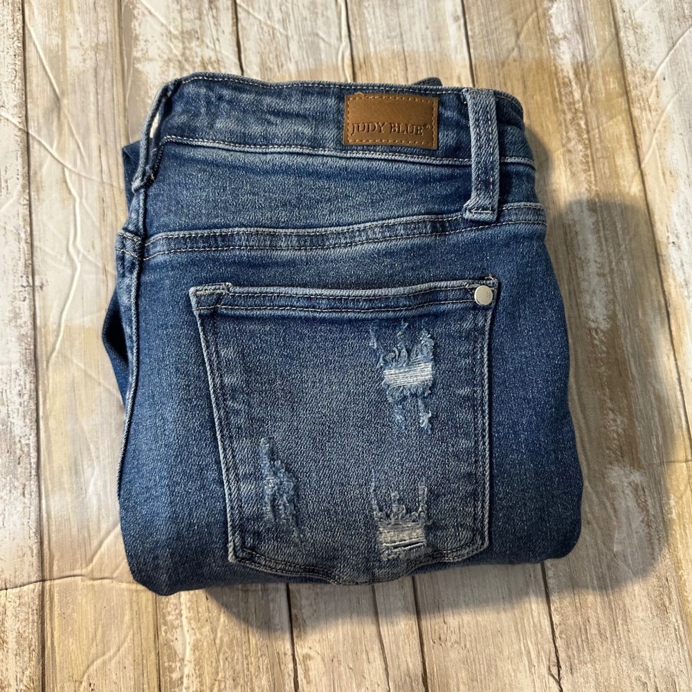 Judy Blue‎ Distressed embroidered Rainbow Pocket High Rise Ankle Skinny Jeans